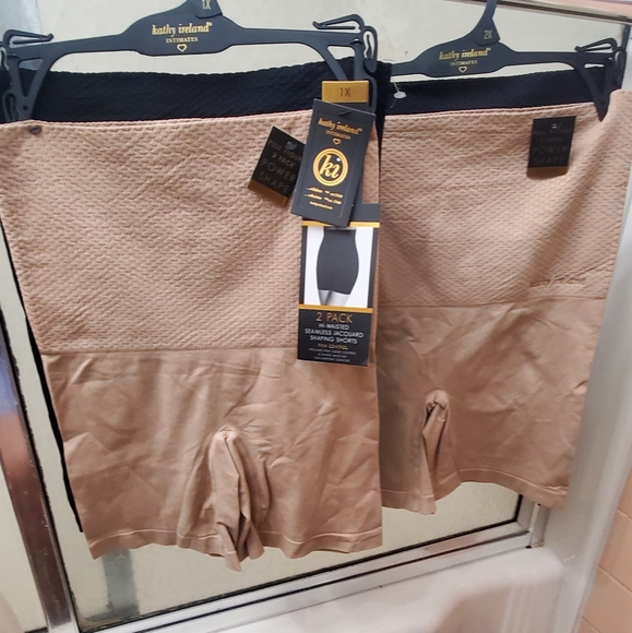 NWT Kathy Ireland Intimates Full Figure 2PK POWER Shaping Shorts. 1X & 2X.$35 Ea - Picture 4 of 13